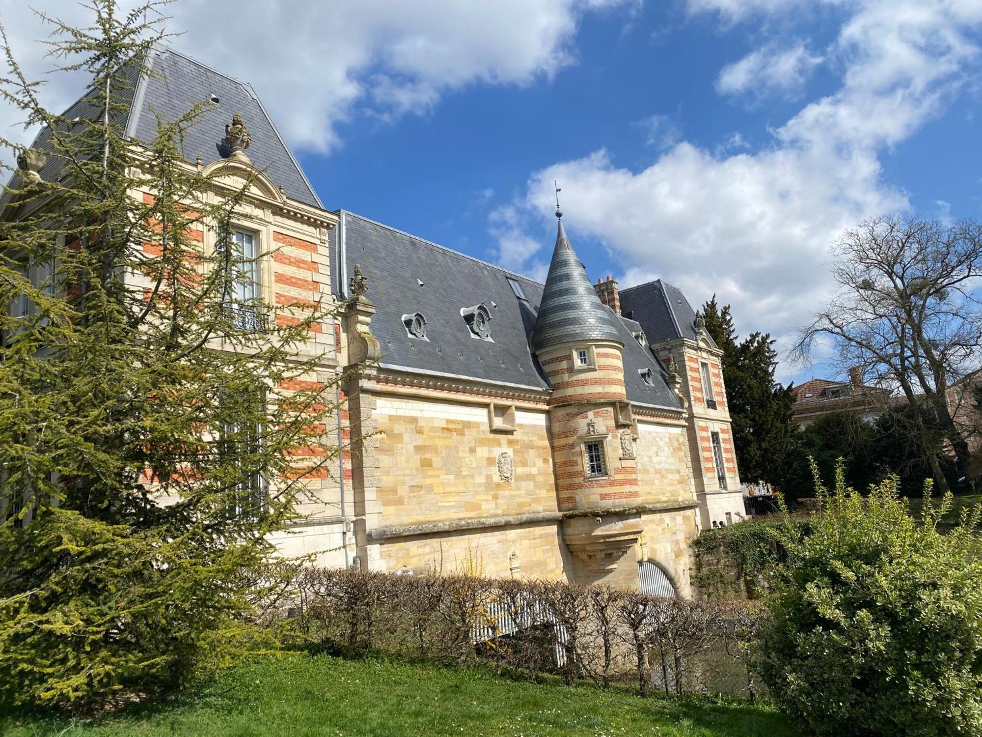 Apart'champagne Les Deux Ponts * Chalons-en-Champagne