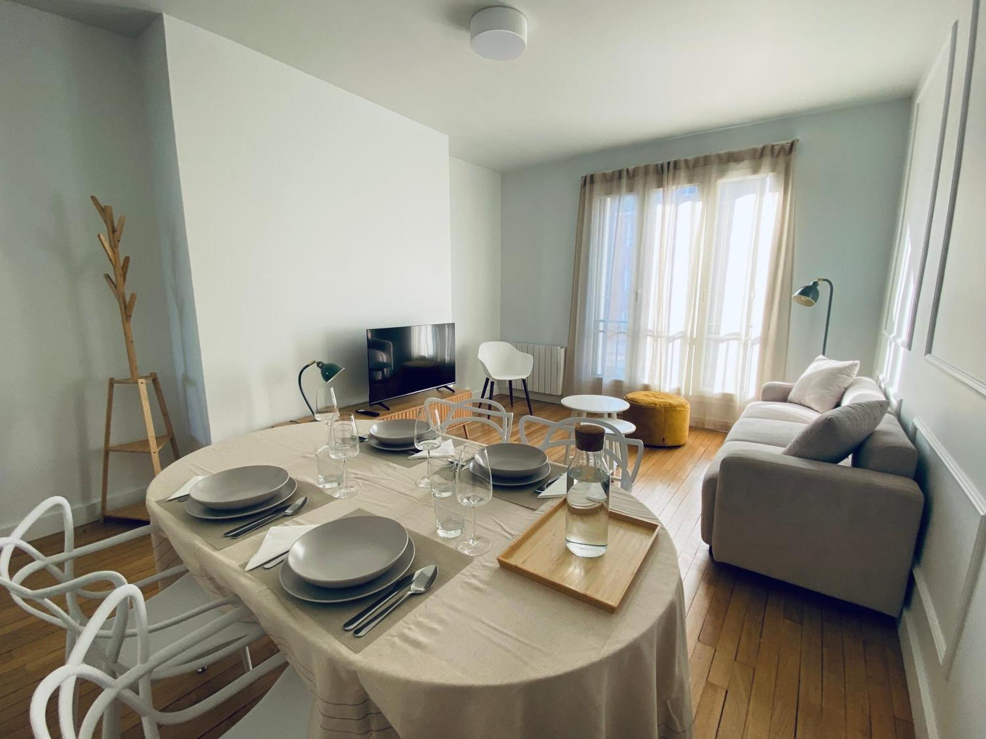 Apart'champagne Les Deux Ponts Apartment *